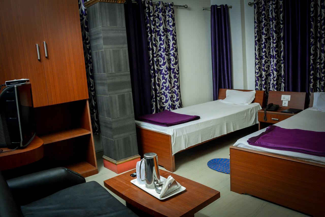 Koch Bihār Hotel Galaxy International מראה חיצוני תמונה